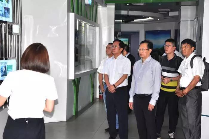 博世力士乐高层到访永盈会工业园区