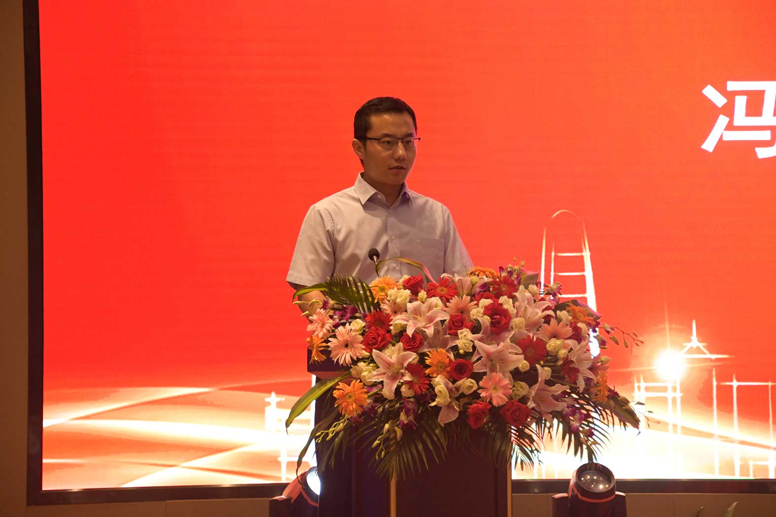 亲勤倍至，全程信赖！永盈会重装·长沙博事液压服务站正式授牌！