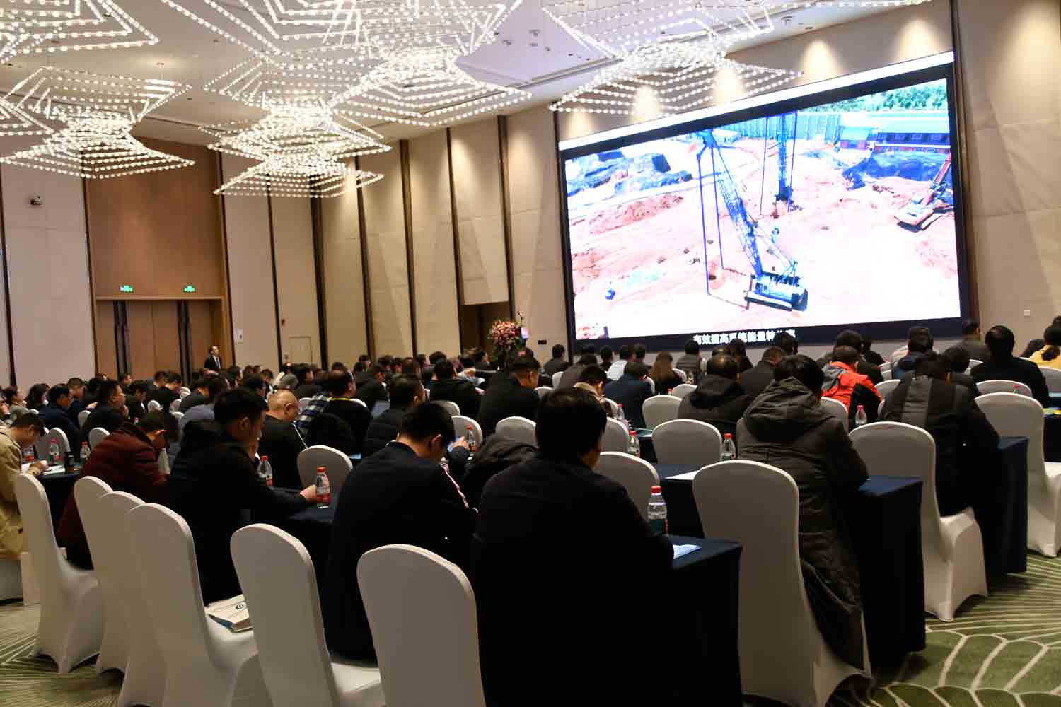 绿色驱动，质赢未来！永盈会重装2019年度供应商大会隆重召开