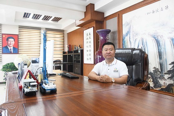 【客户说】王新州:对生活保持激情，对机遇顺势把握