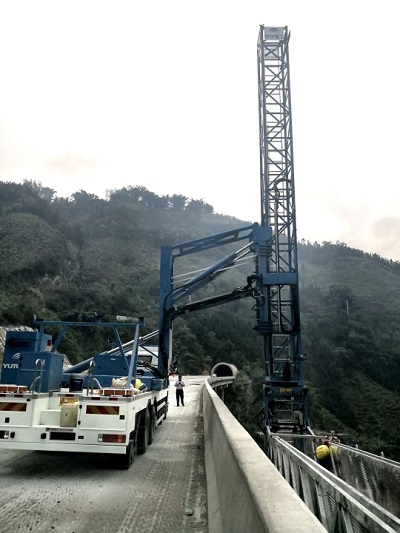 元蔓高速(红河段)全线通车，30多台永盈会桥检车保驾护航！